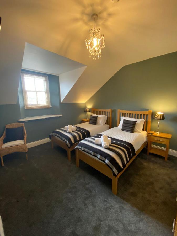 Ambleside Central Bagian luar foto