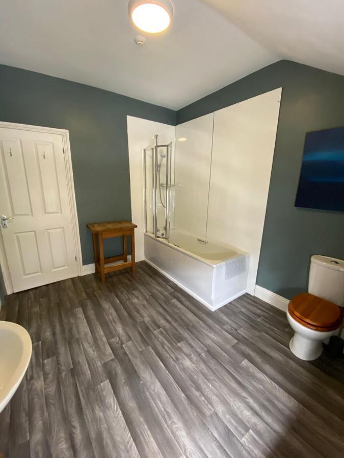 Ambleside Central Bagian luar foto