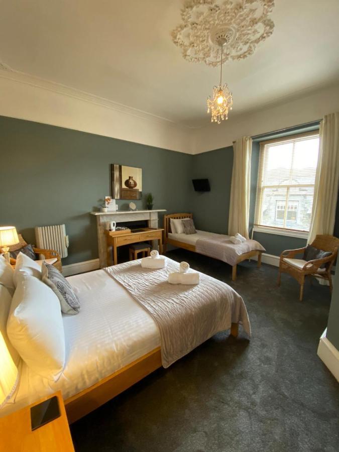 Ambleside Central Bagian luar foto