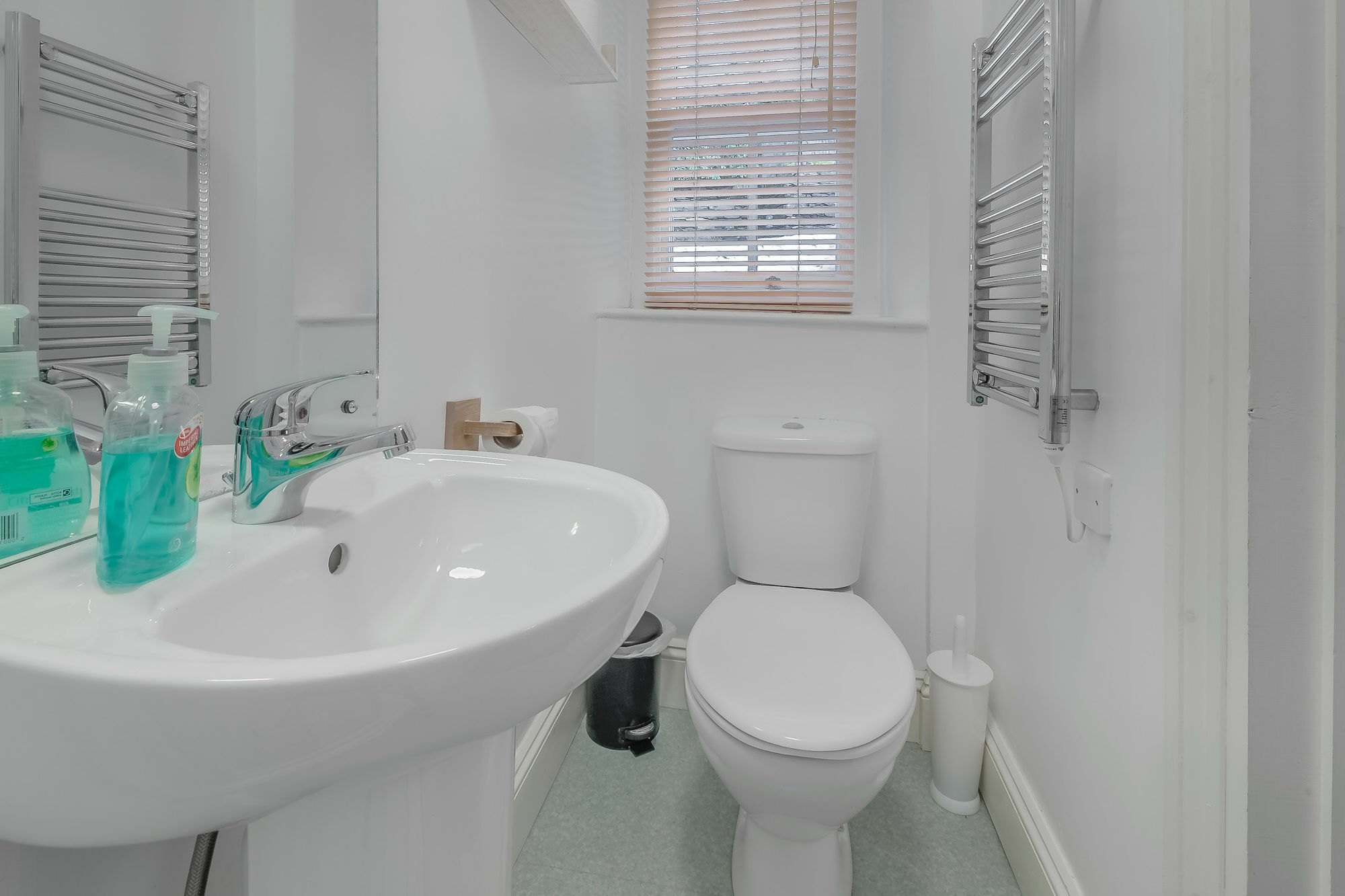 Ambleside Central Bagian luar foto